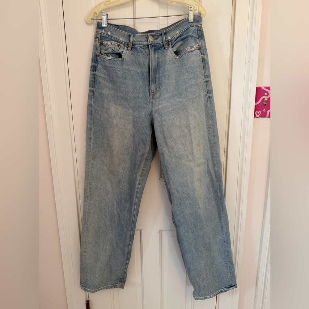 American Eagle Light Wash High Rise 90's Jean